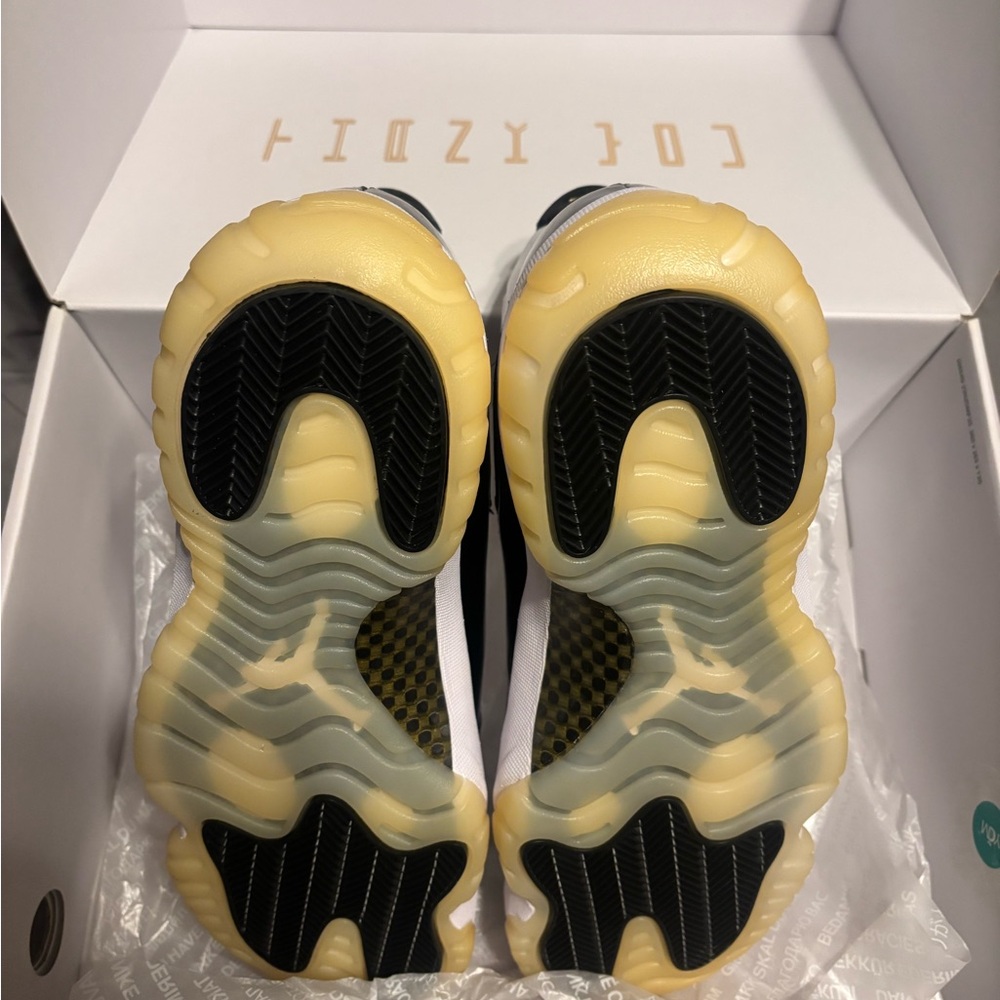 Jordan Gratitude 11 Sneakers size 11.5 - Picture 4 of 4
